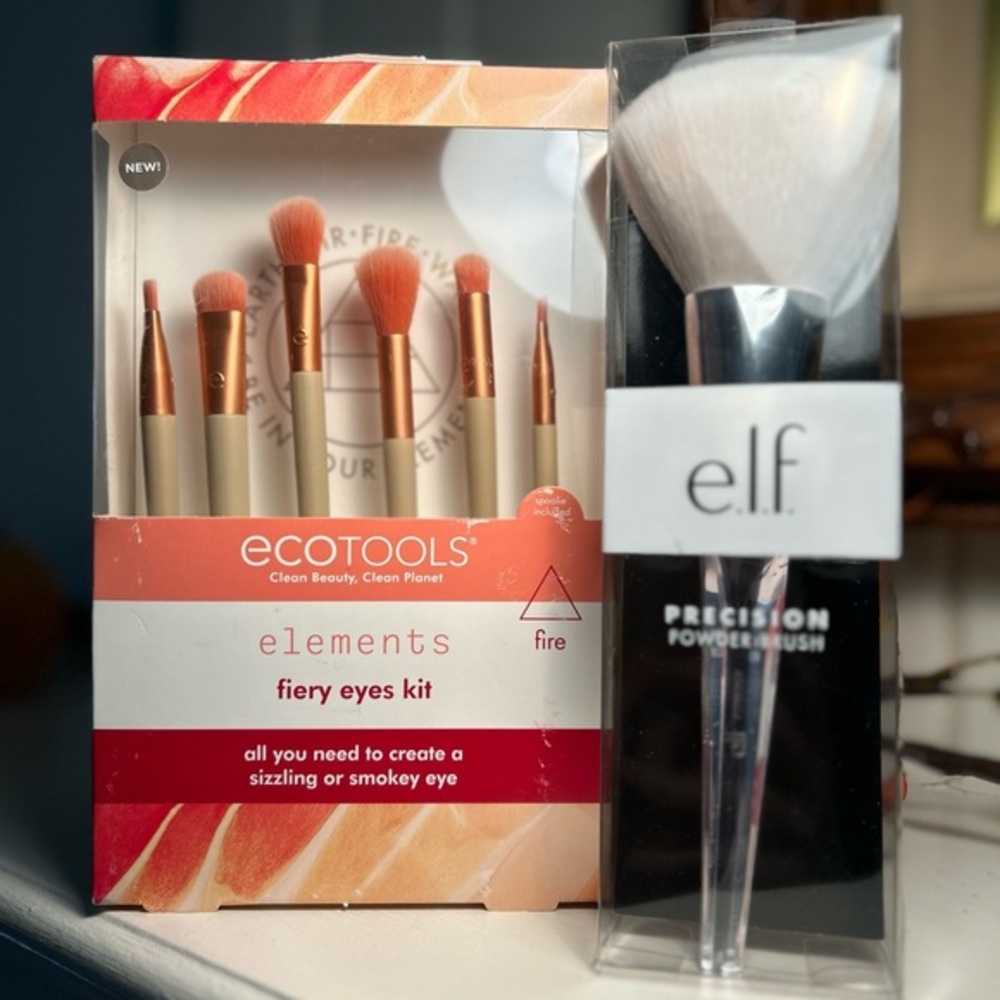 e.l.f. Precision Powder Brush & Ecotools Beauty Brushes